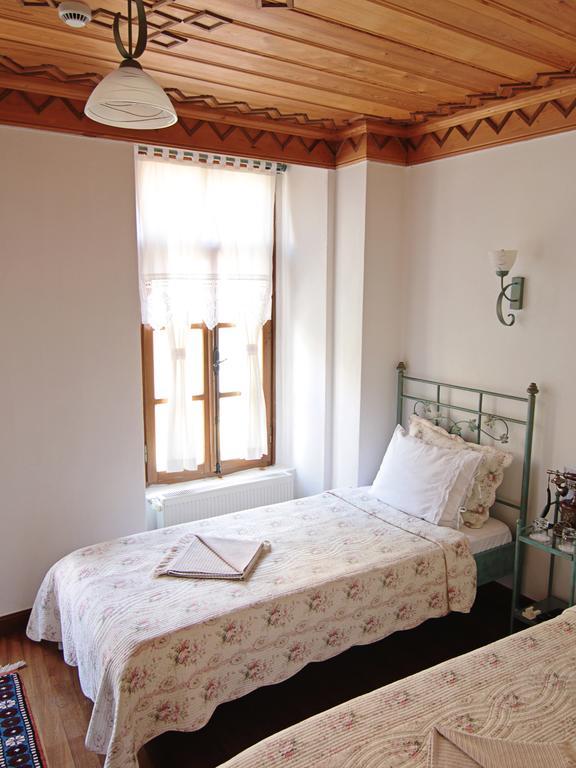 Hotel Des Etrangers - Special Category Çanakkale Buitenkant foto