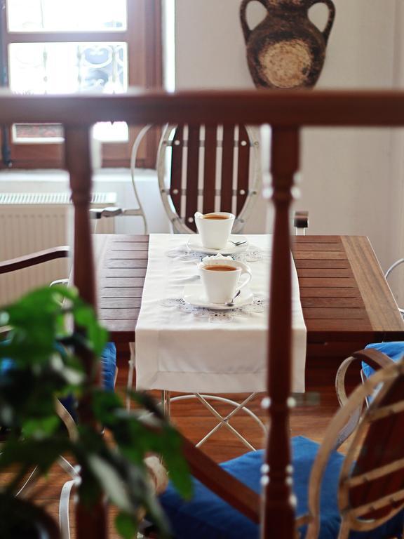 Hotel Des Etrangers - Special Category Çanakkale Buitenkant foto